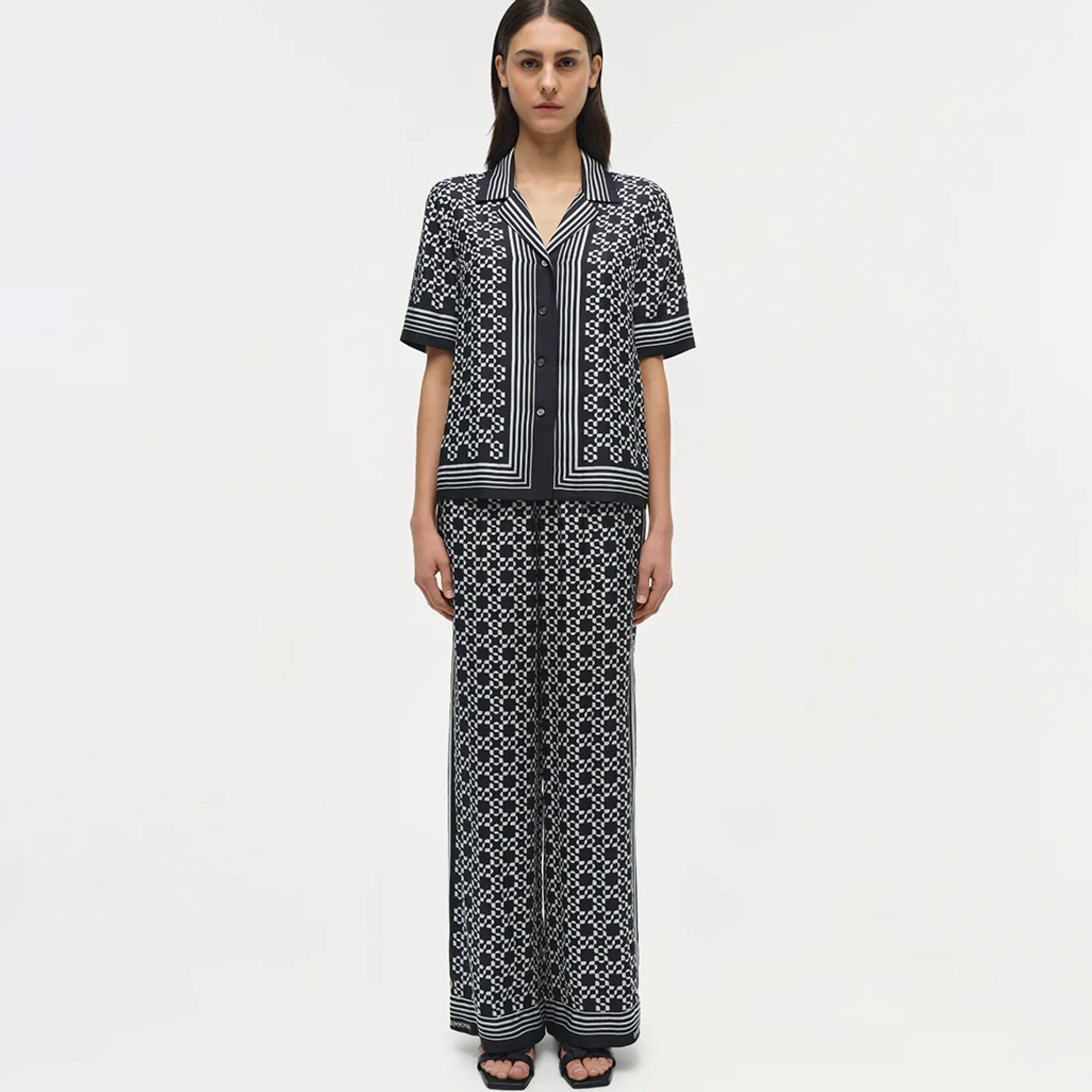 Women Simkhai Koda Shirt